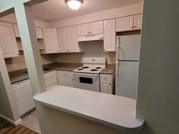 180 Main St A1, Bridgewater MA 02324