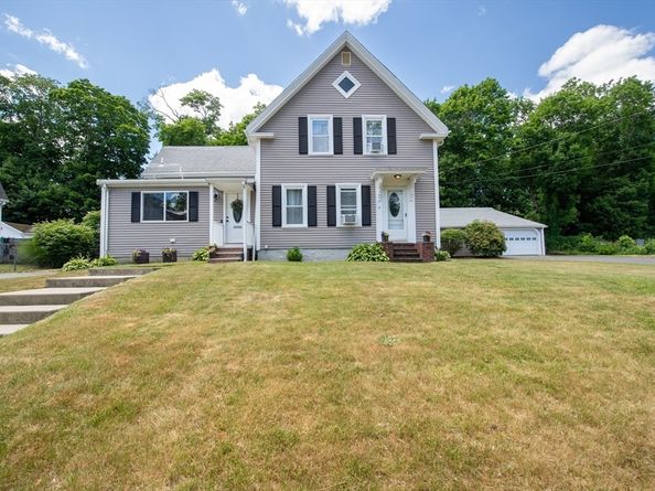4 Star Ave, Middleboro MA 02346