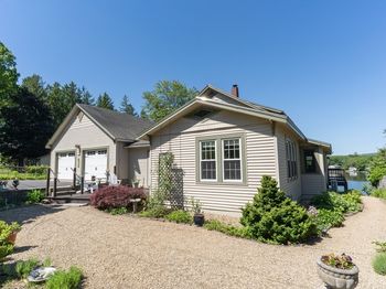38 Warepoint Rd
