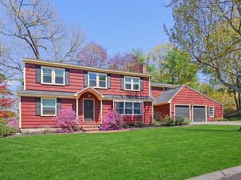 27 Lincoln St