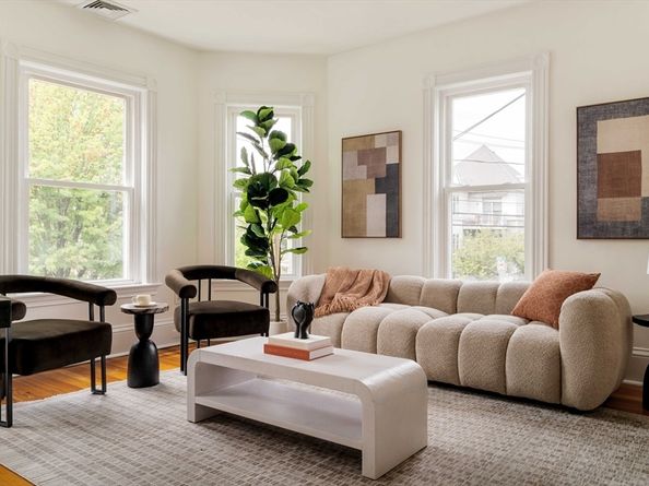 66 Walden St 2, Cambridge MA 02140