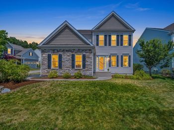 14 Autumn Ridge Dr