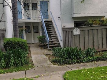 1055 N Capitol Avenue