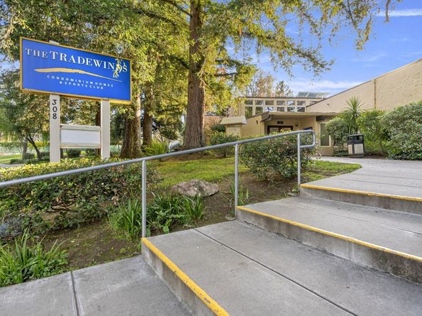 312 Tradewinds Drive 3, San Jose CA 95123