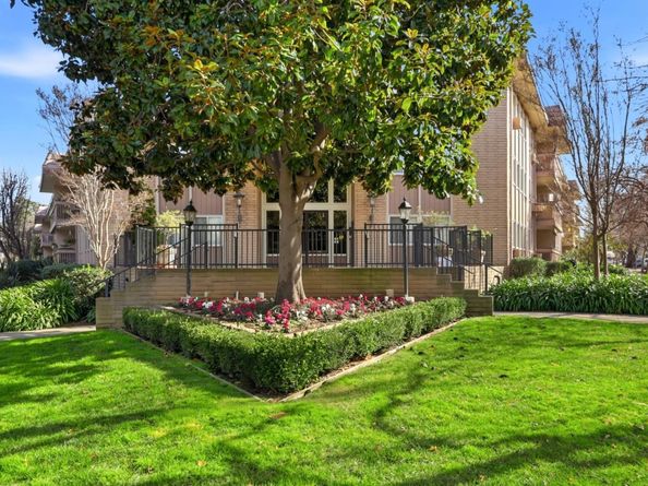 150 W Edith Avenue 13, Los Altos CA 94022