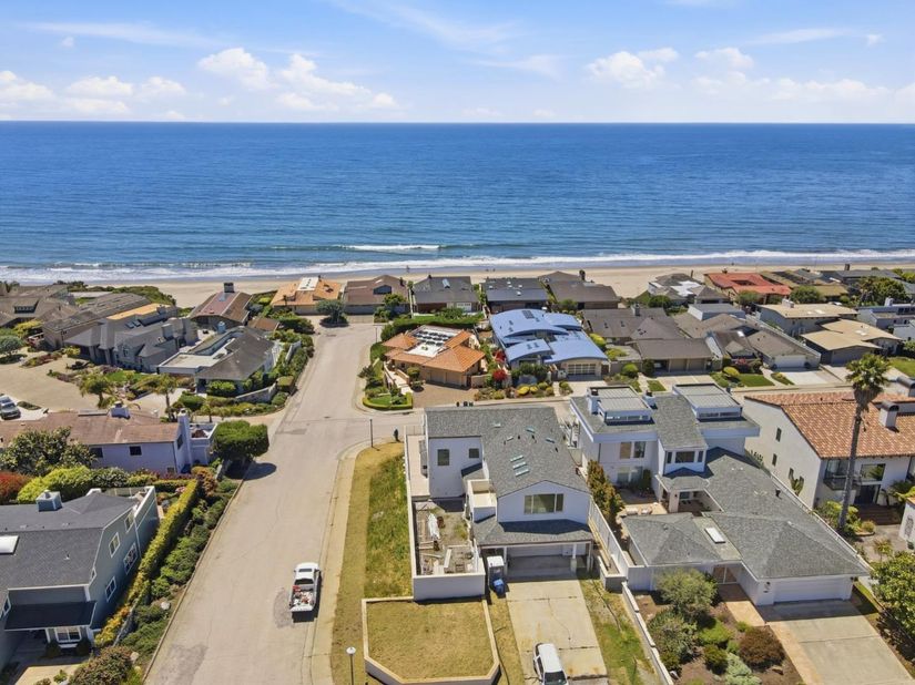 995 Via Tornasol, Aptos CA 95003