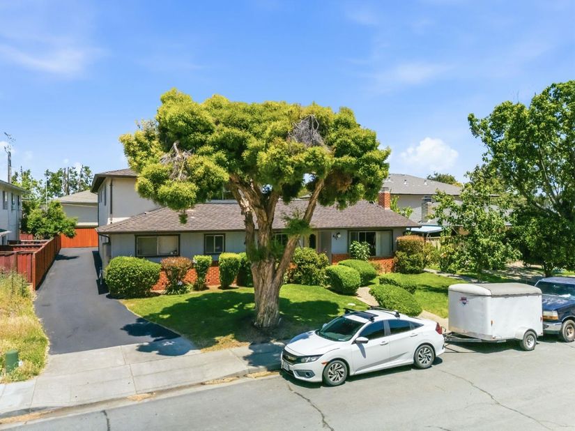 651 Belladonna Court, Sunnyvale CA 94086