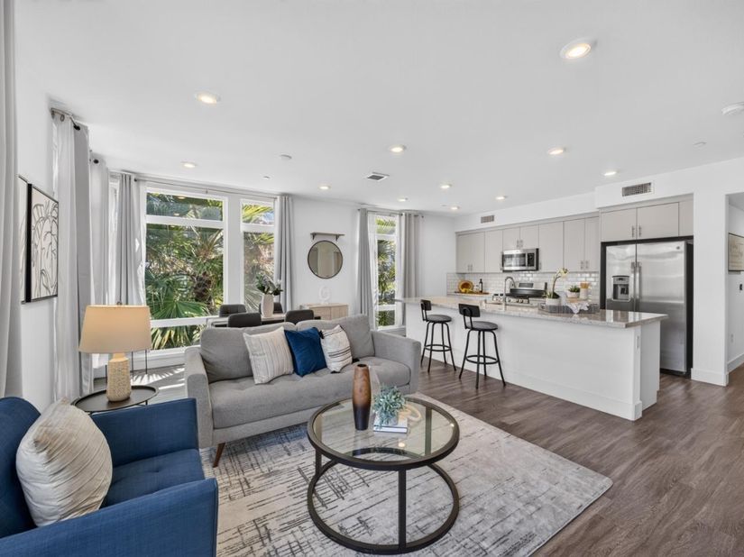 5925 Charlotte Drive 201, San Jose CA 95123