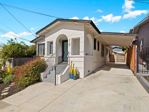 3156 Texas Street, Oakland CA 94602