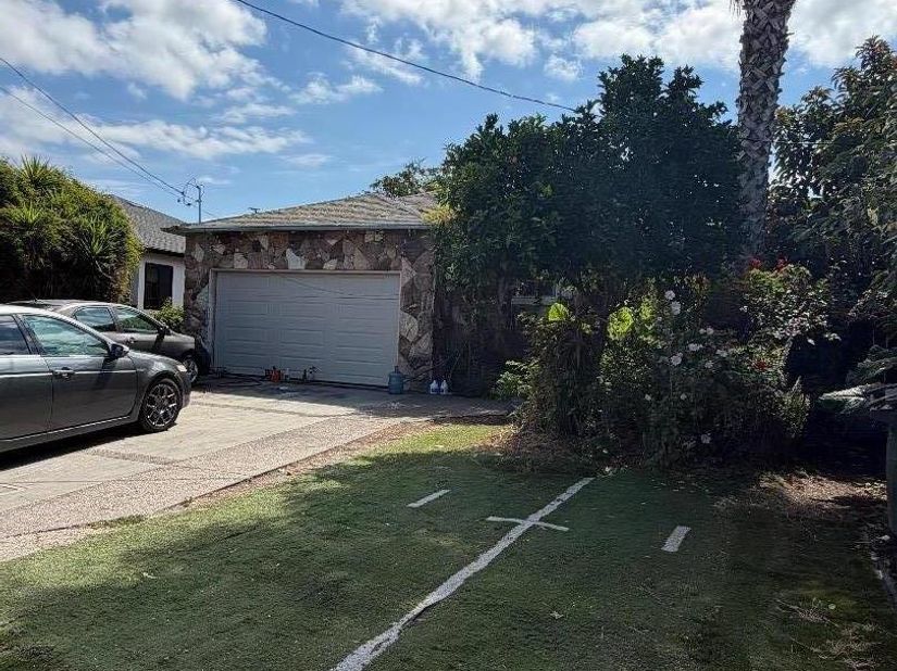 116 Abelia Way, East Palo Alto CA 94303