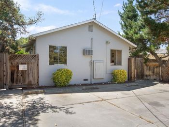 10157 Alhambra Avenue