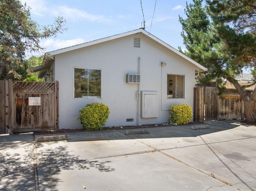 10157 Alhambra Avenue, Cupertino CA 95014