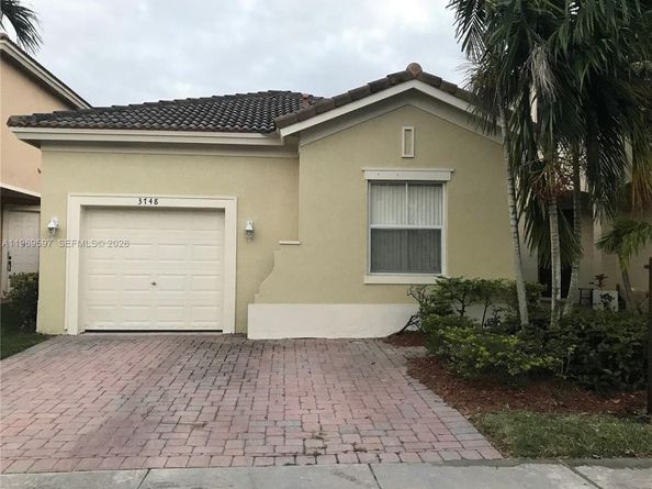3748 NE 9th Ct, Homestead FL 33033