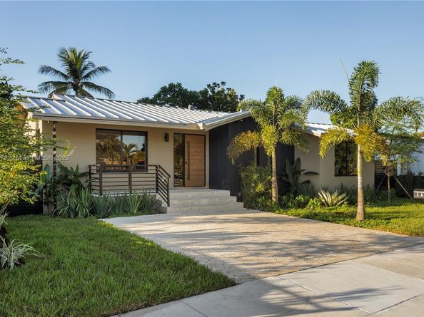 2434 SW 19th St, Miami FL 33145