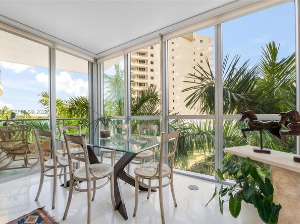1331 Brickell Bay Dr 408, Miami FL 33131