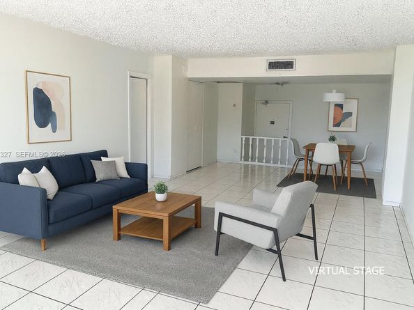 20335 W Country Club Dr 206, Aventura FL 33180