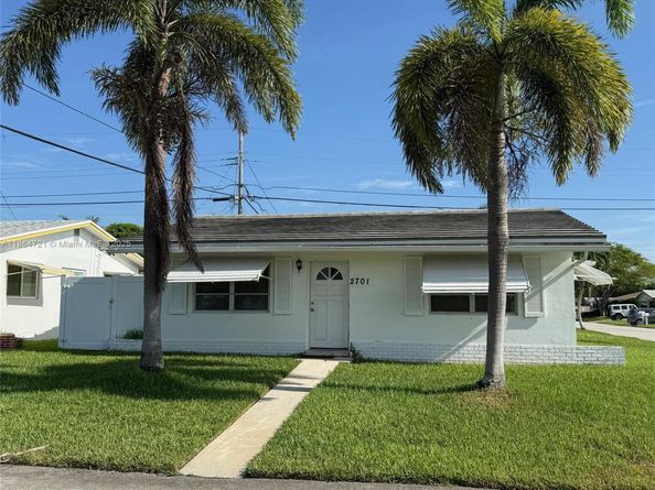 2701 NW 52nd Ct, Tamarac FL 33309