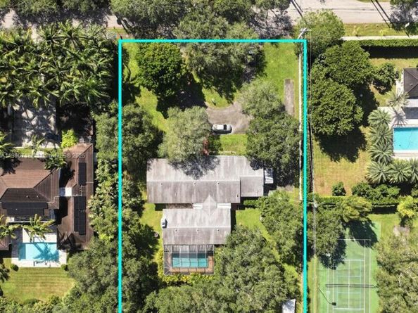 5345 SW 84th St, Miami FL 33143