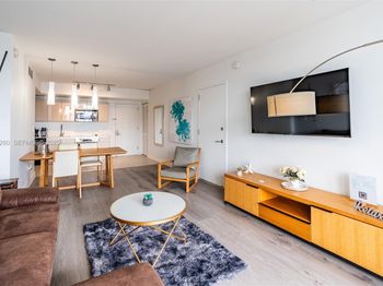 2602 E Hallandale Beach Blvd