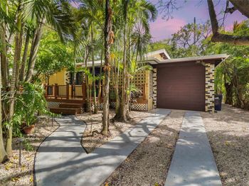550 Quail Ave