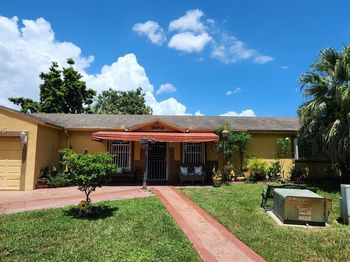 18959 NW 63rd Ct Cir