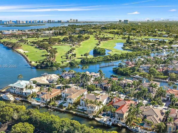 849 Harbour Isle Pl, North Palm Beach FL 33410