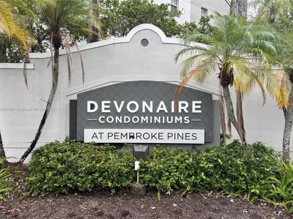 777 SW 111th Way 101, Pembroke Pines FL 33025