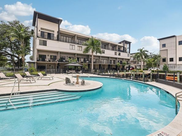 532 SE 1st Cir 0, Pompano Beach FL 33060