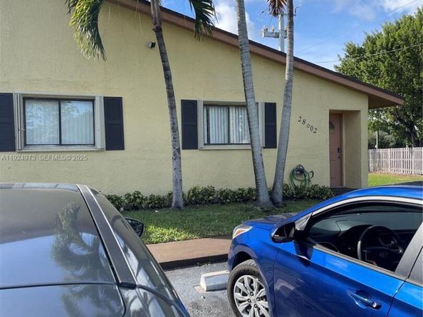 28002 SW 140th Ct, Homestead FL 33033