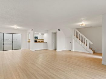 6745 NW 169th St
