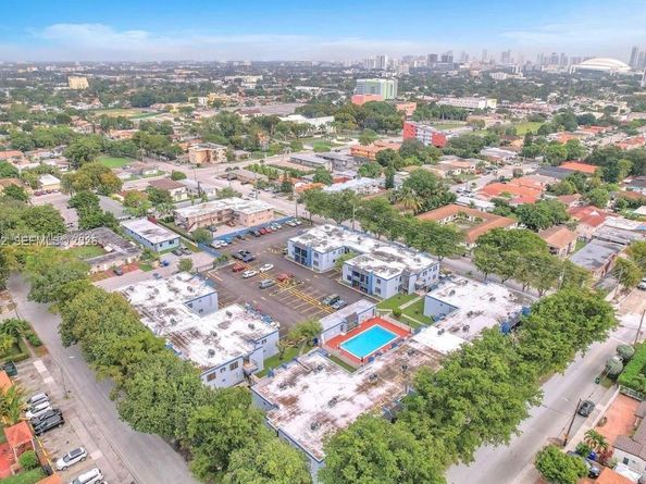 3001 SW 2nd St 115C, Miami FL 33135