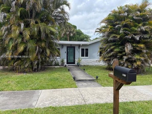 Undisclosed Address #A12047852, Fort Lauderdale FL 33315