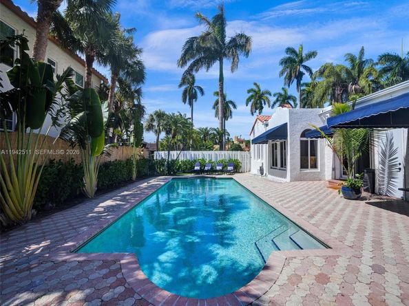 1128 Tyler St, Hollywood FL 33019