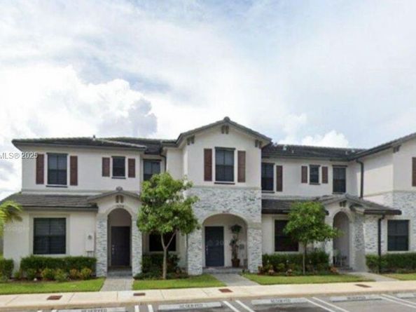 18240 SW 148th Rd 18240, Miami FL 33187