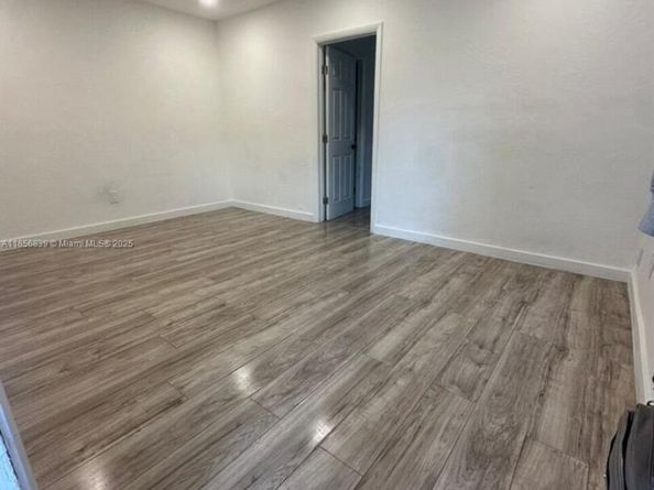 1958 NE 172nd St, North Miami Beach FL 33162