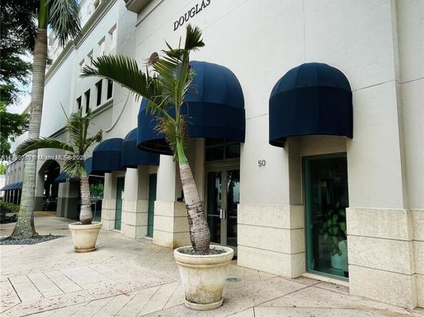 Undisclosed Address #A11890089, Coral Gables FL 33134
