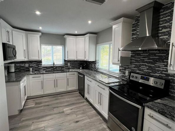 12002 NW 29th St, Coral Springs FL 33065