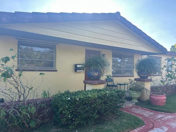 13800 SW 73rd St, Miami FL 33183