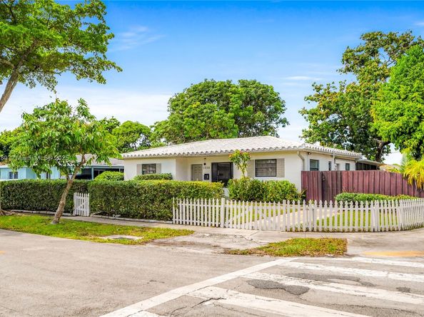 17130 NE 7th Ave, North Miami Beach FL 33162