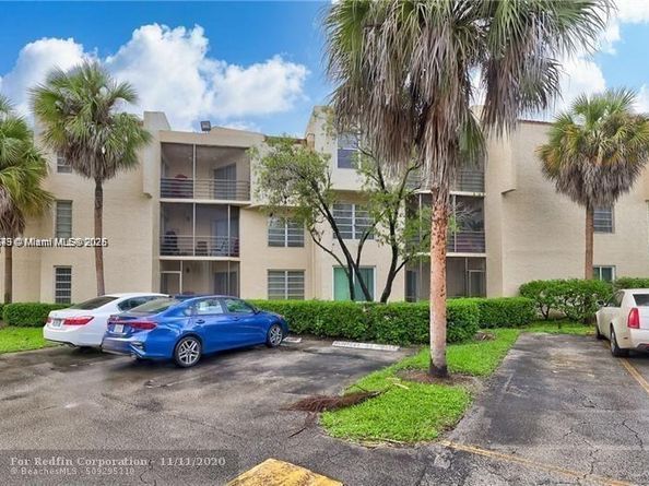 3100 Riverside Dr 107, Coral Springs FL 33065