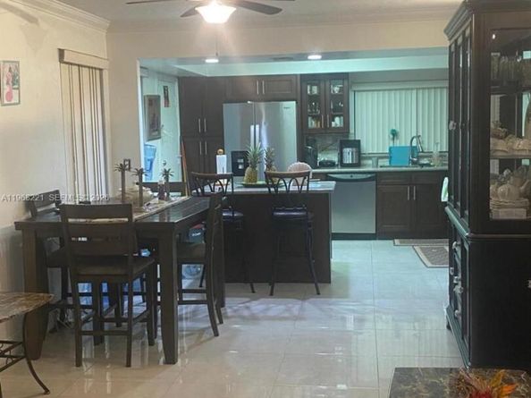 6010 S Falls Cir Dr 222, Lauderhill FL 33319