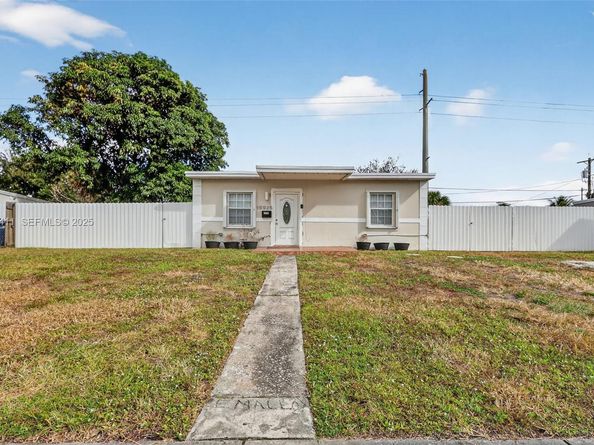 15925 NW 19th Ave, Miami Gardens FL 33054