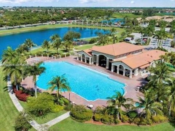 22911 SW 88th Pl 721, Cutler Bay FL 33190