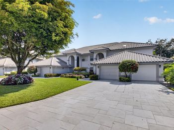 11538 Briarwood Cir