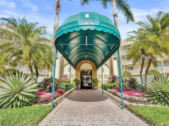 7763 Southampton Ter 403, Tamarac FL 33321