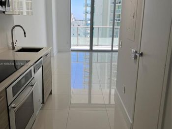 1300 Brickell Bay Dr