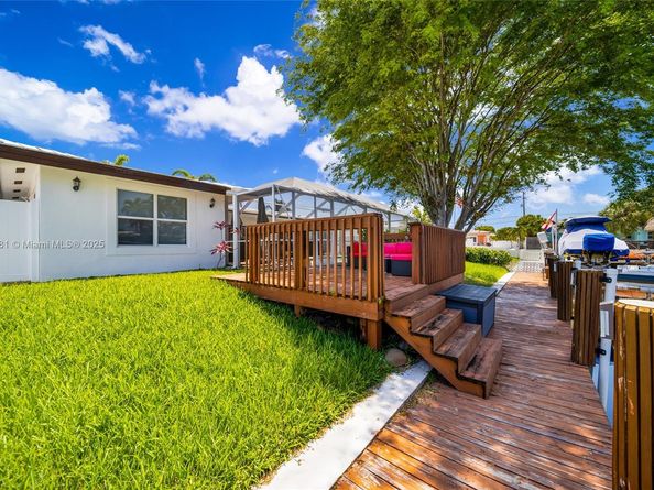 31 SE 12th St, Pompano Beach FL 33060