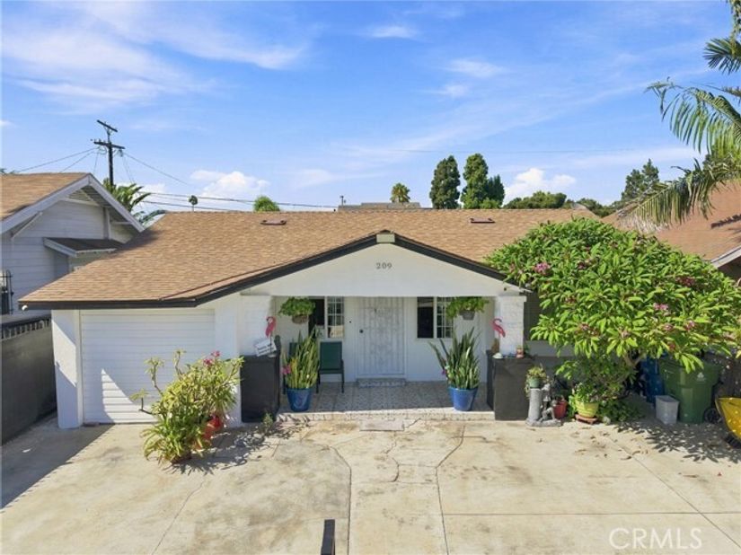 209 W 87th, Los Angeles CA 90003