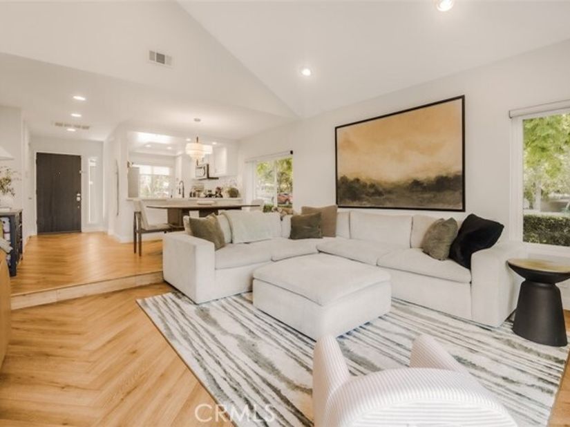 189 S Solana Drive 1, Orange CA 92869