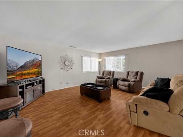 570 W 14th 4, San Pedro (los Angeles) CA 90731